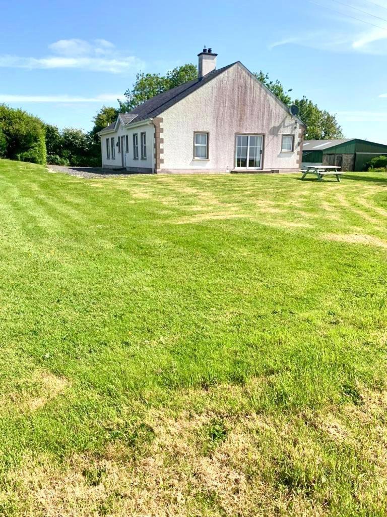 Quiet Farm Cottage Enniskillen Fermanagh Εξωτερικό φωτογραφία