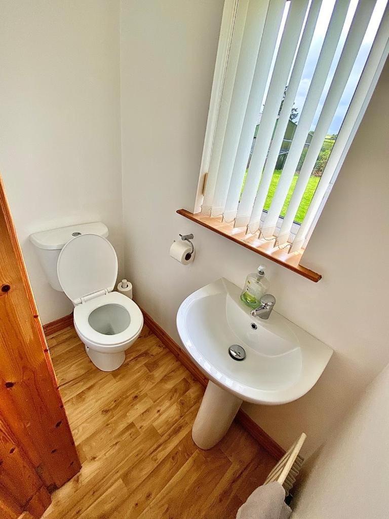 Quiet Farm Cottage Enniskillen Fermanagh Εξωτερικό φωτογραφία